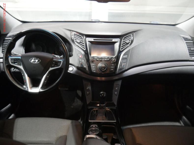 Hyundai i40 - hlavní fotka