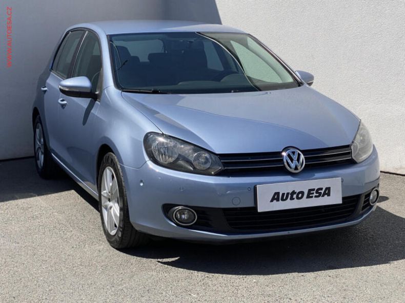 Volkswagen Golf - hlavní foto