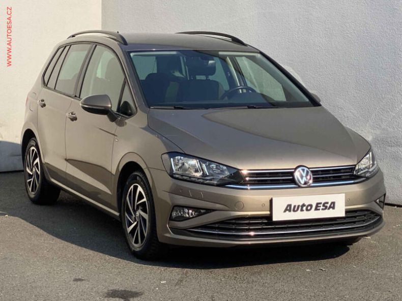 Volkswagen Golf - hlavní fotka inzerátu