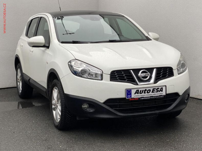 Nissan Qashqai - hlavní fotka inzerátu