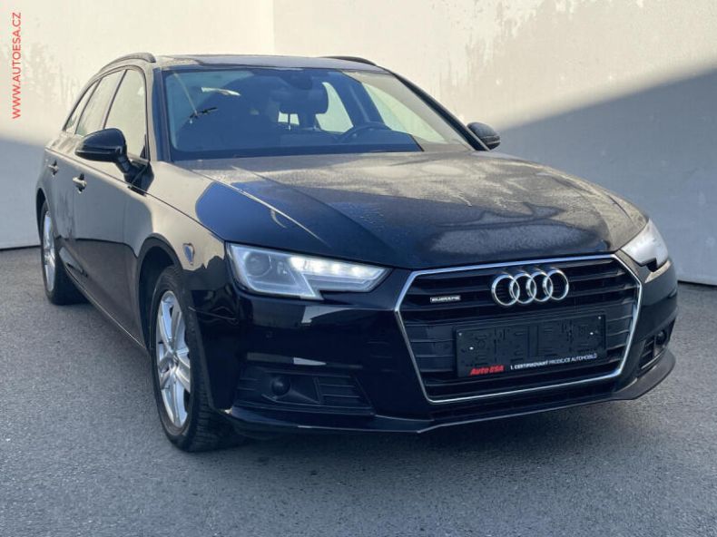 Audi A4 - hlavní foto