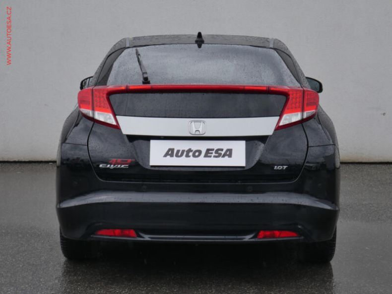 Honda Civic - hlavní fotka