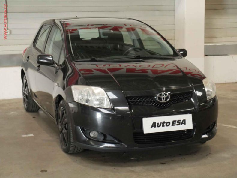 Toyota Auris - hlavní fotka inzerátu