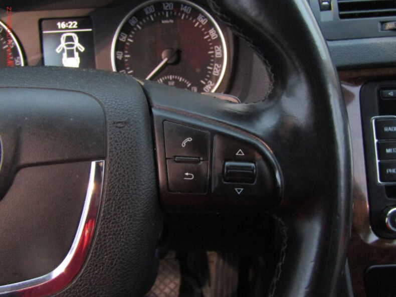 Škoda Octavia - hlavní fotka