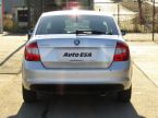 Škoda Rapid - fotka číslo 4