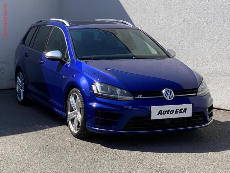 Volkswagen Golf - hlavní foto
