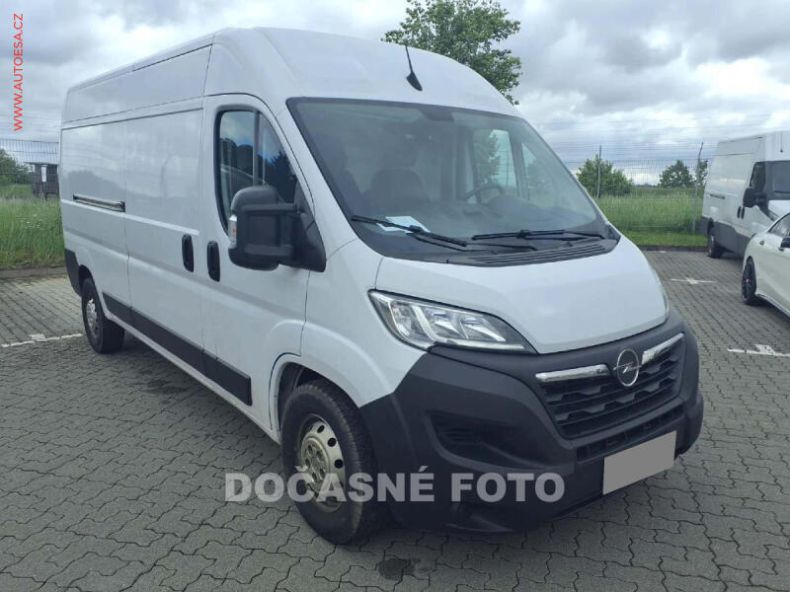 Opel Movano - hlavní foto