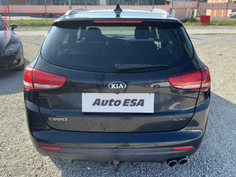 Kia Cee'd - hlavní fotka