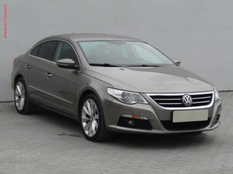 Volkswagen Passat - hlavní foto
