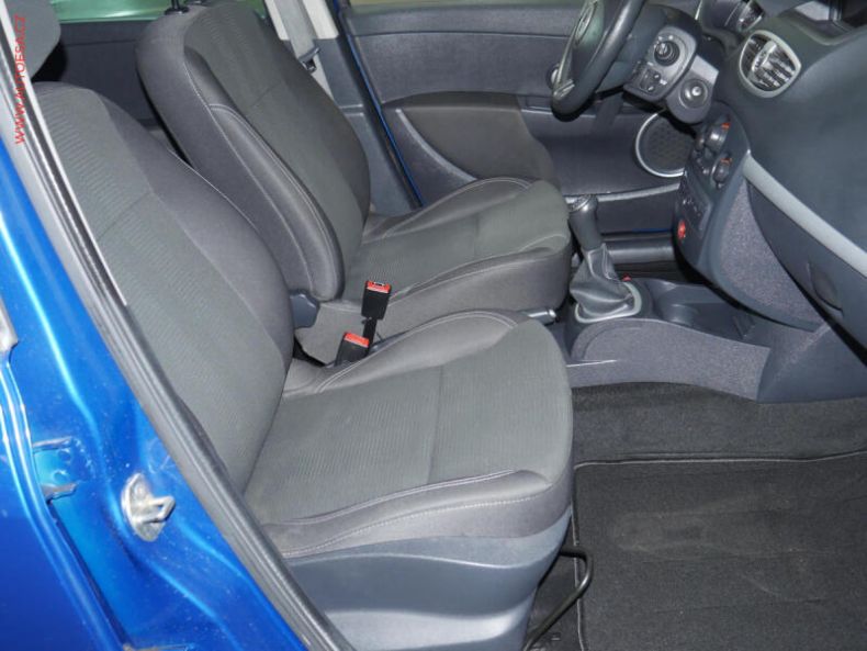 Renault Clio - hlavní fotka