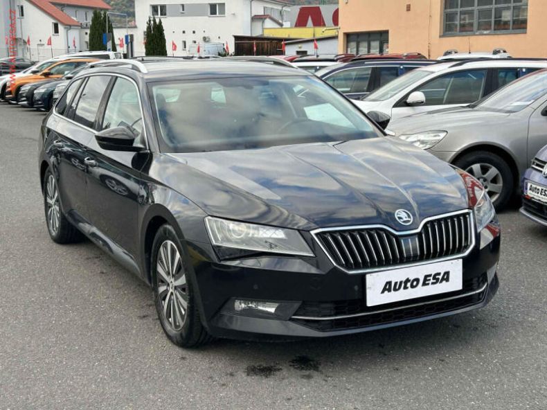 Škoda Superb - hlavní fotka inzerátu