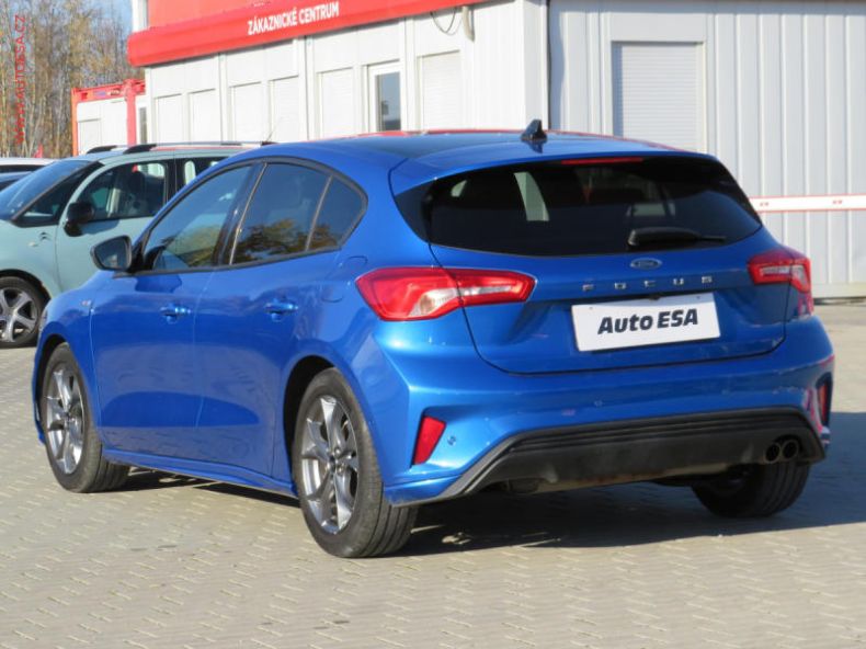 Ford Focus - hlavní fotka