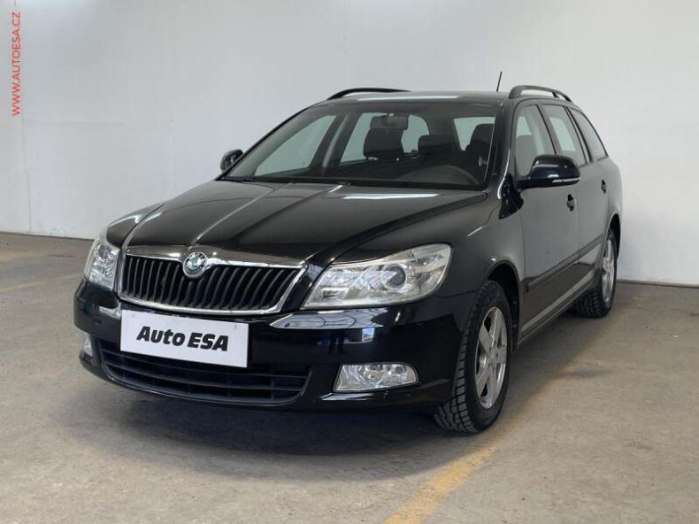 Škoda Octavia - hlavní fotka