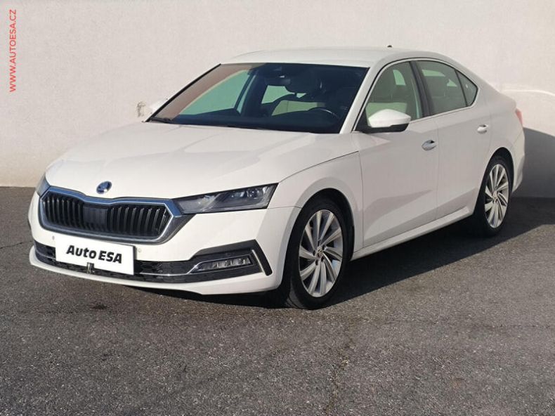 Škoda Octavia - hlavní fotka