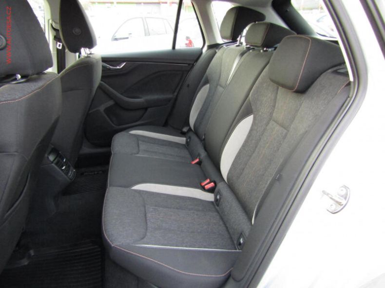 Škoda Kamiq - hlavní fotka