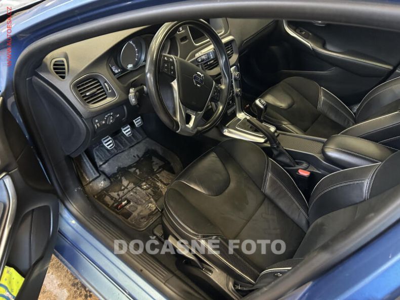 Volvo V40 - hlavní fotka