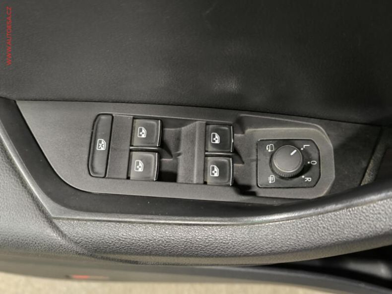 Škoda Karoq - hlavní fotka