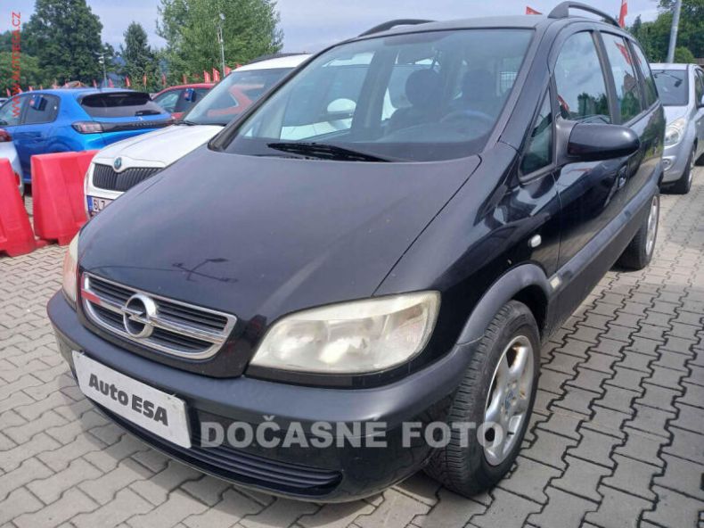 Opel Zafira - hlavní foto