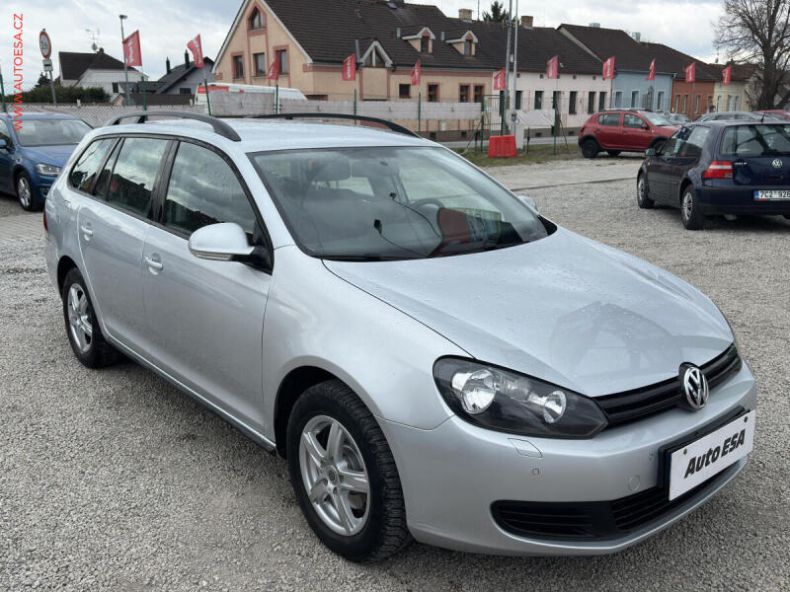 Volkswagen Golf - hlavní fotka inzerátu