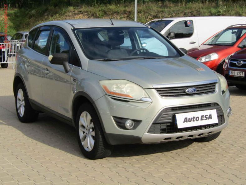 Ford Kuga - hlavní foto