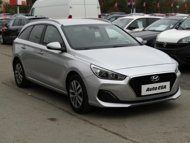 Hyundai i30 - hlavní fotka inzerátu
