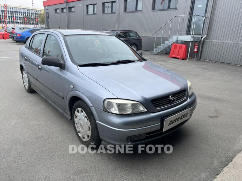 Opel Astra - hlavní fotka inzerátu