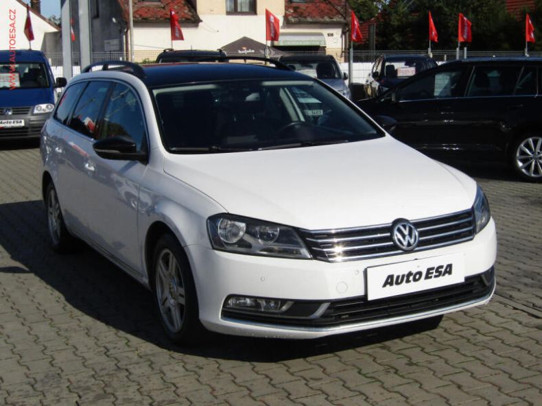 Volkswagen Passat - hlavní foto