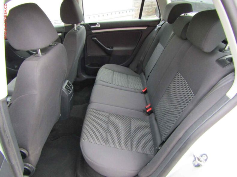 Volkswagen Golf - hlavní fotka