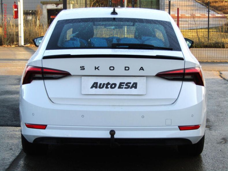 Škoda Octavia - hlavní fotka