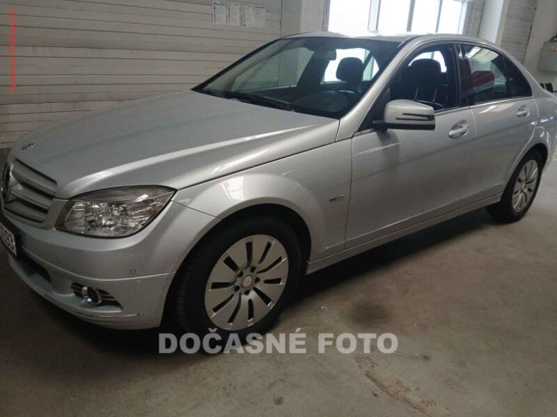 Mercedes Třída C - hlavní foto