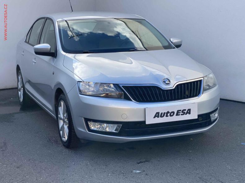 Škoda Rapid - hlavní foto