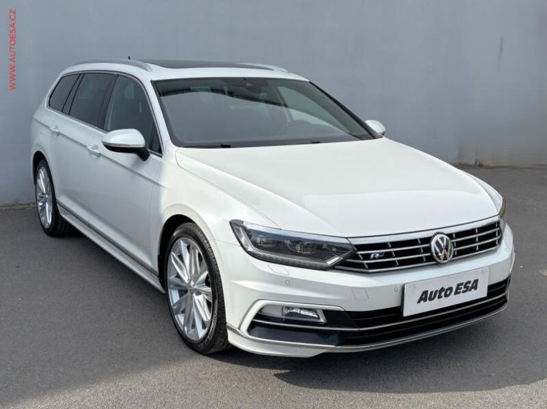 Volkswagen Passat - hlavní foto