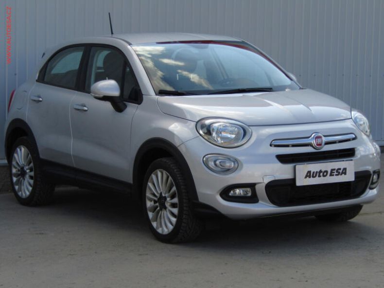 Fiat 500 X - hlavní foto