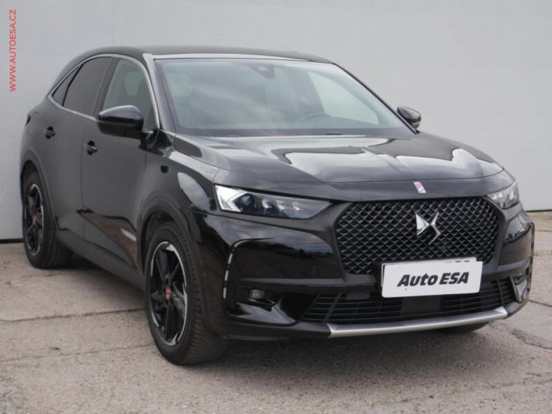 DS Automobiles DS7 Crossback - hlavní foto