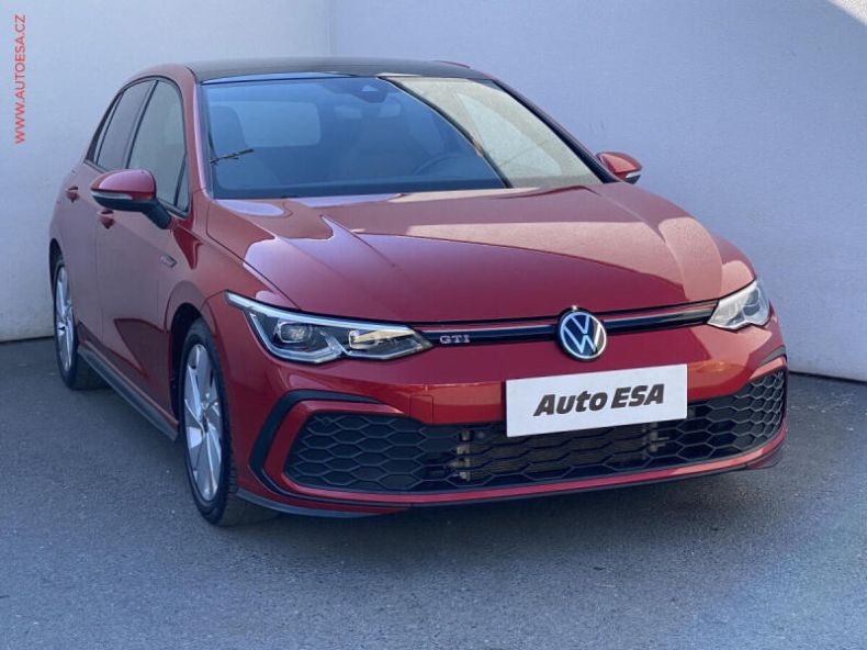 Volkswagen Golf - hlavní foto