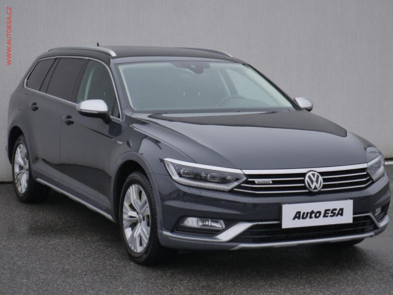 Volkswagen Passat - hlavní foto