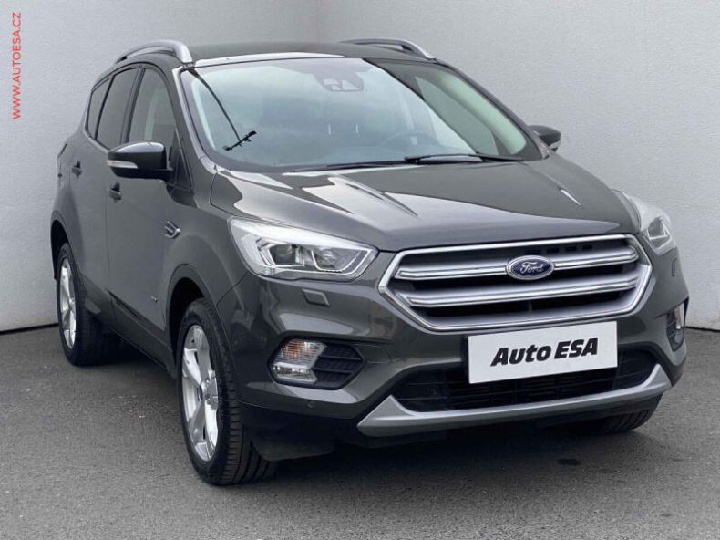 Ford Kuga - hlavní foto