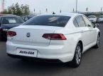 Volkswagen Passat - fotka číslo 3