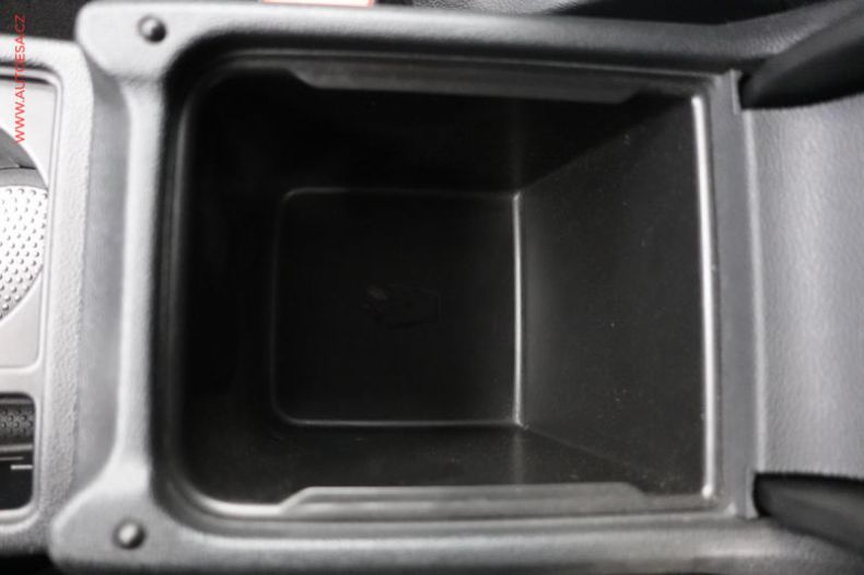 Volkswagen Touran - hlavní fotka