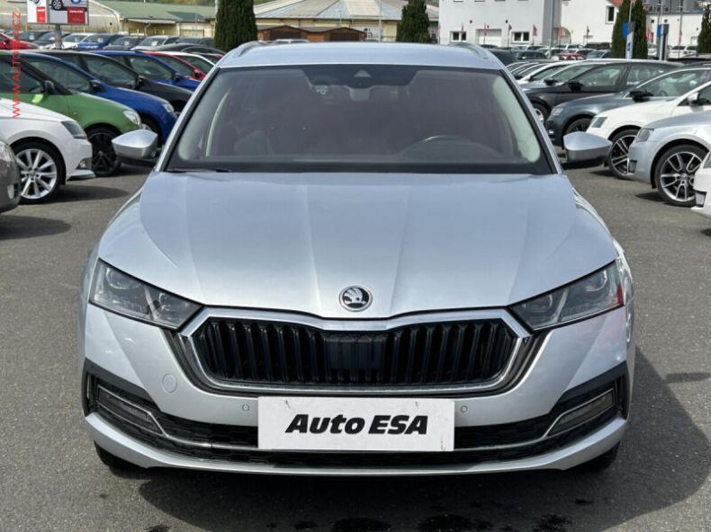 Škoda Octavia - hlavní fotka