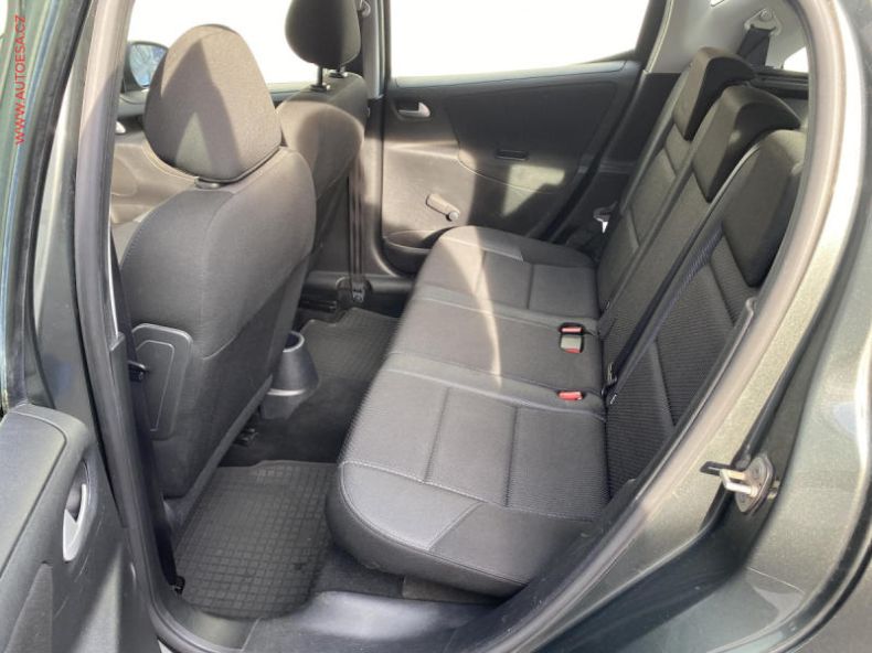 Peugeot 207 - hlavní fotka