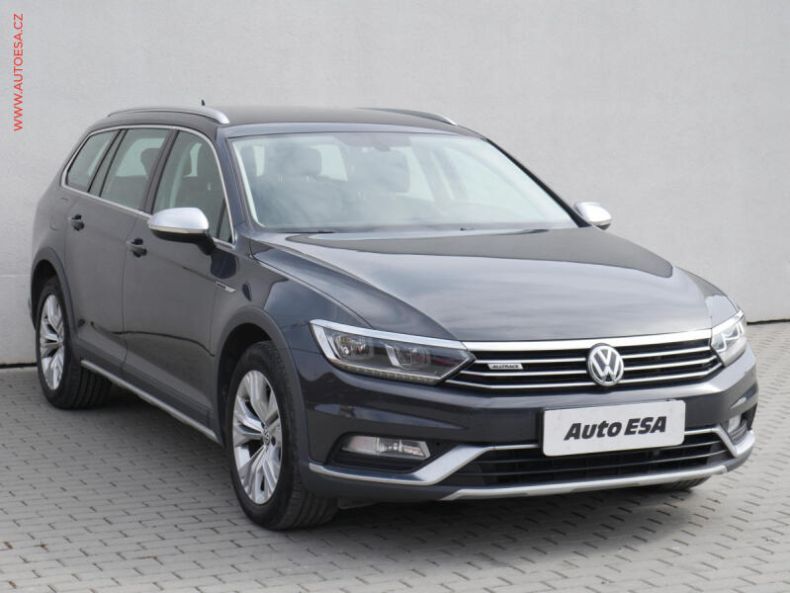 Volkswagen Passat - hlavní fotka inzerátu