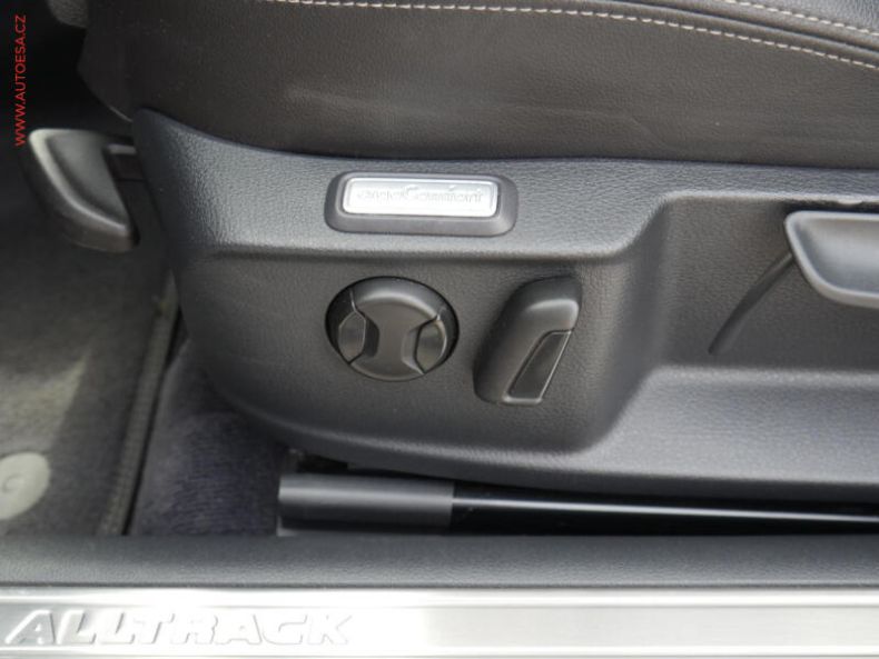 Volkswagen Passat - hlavní fotka