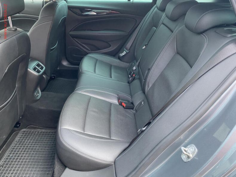 Opel Insignia - hlavní fotka