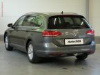Volkswagen Passat - fotka číslo 5
