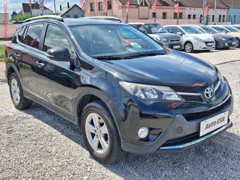 Toyota RAV 4 - hlavní fotka inzerátu