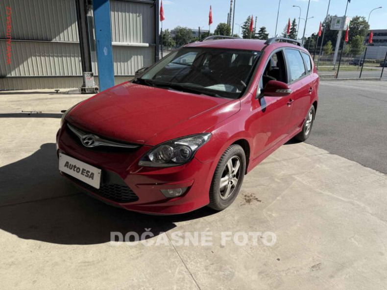 Hyundai i30 - hlavní fotka inzerátu