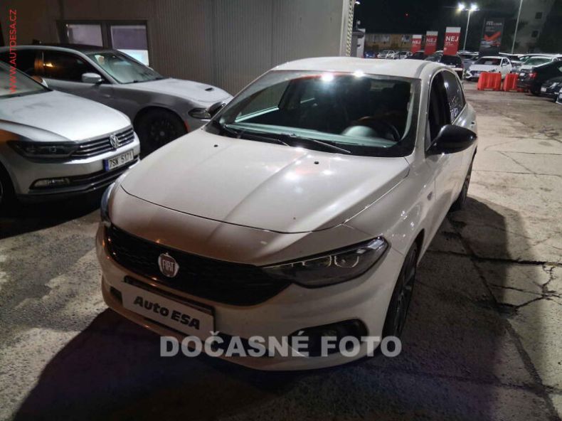 Fiat Tipo - hlavní fotka inzerátu