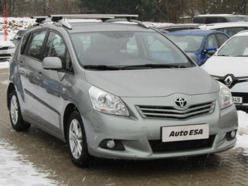 Toyota Verso - hlavní foto