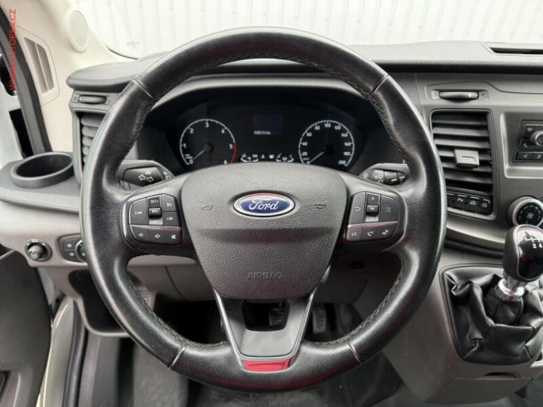 Ford Transit - hlavní fotka